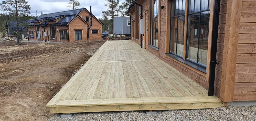 Montaż mebli tarasy pergole wiaty