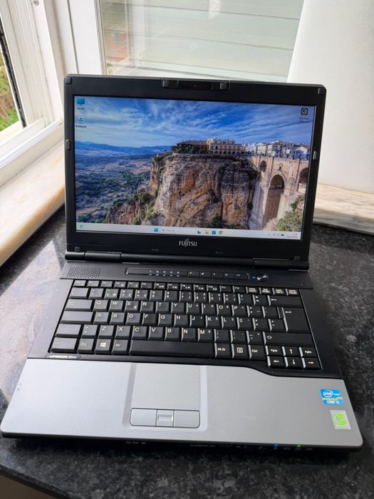 Fujitsu LifeBook S752