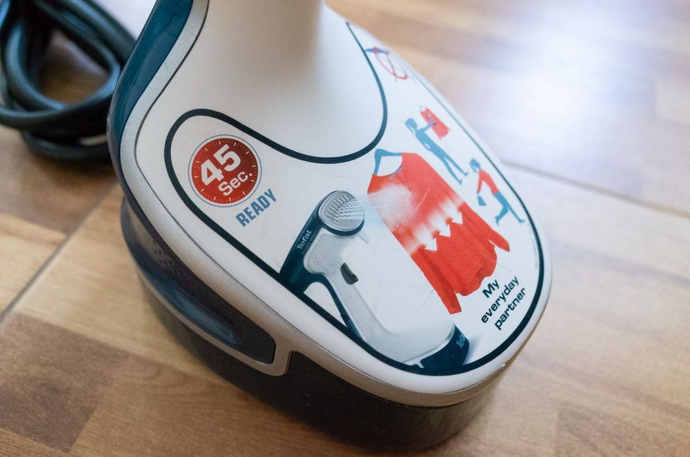 Tefal DR8085 Access Steam ferro de engomar vertical, praticamente novo