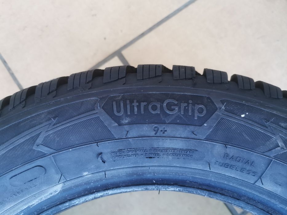 Para opon nowych 205/60R16 96H Goodyear UltraGrip 9+
