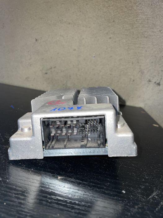 BMW x2 F39 wzmacniacz AMP-HIFI