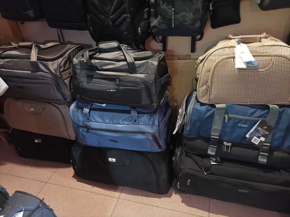 Чемодан средний текстиль