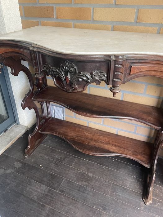 Credencia com tampo em marmore