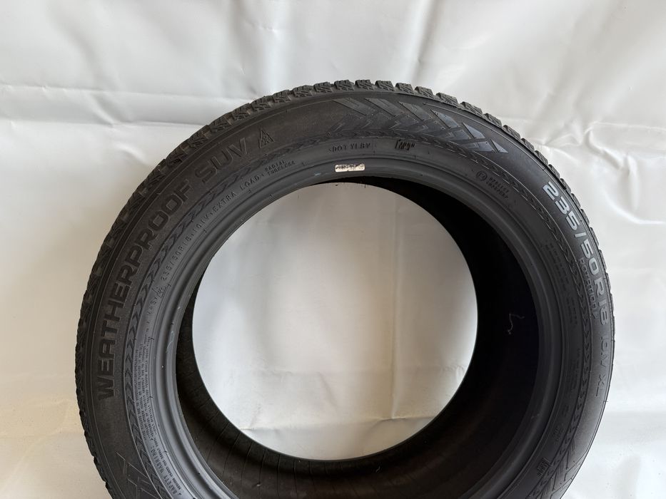 235/50/18 Nokian Weatherproof suv 101V 2018R (166)