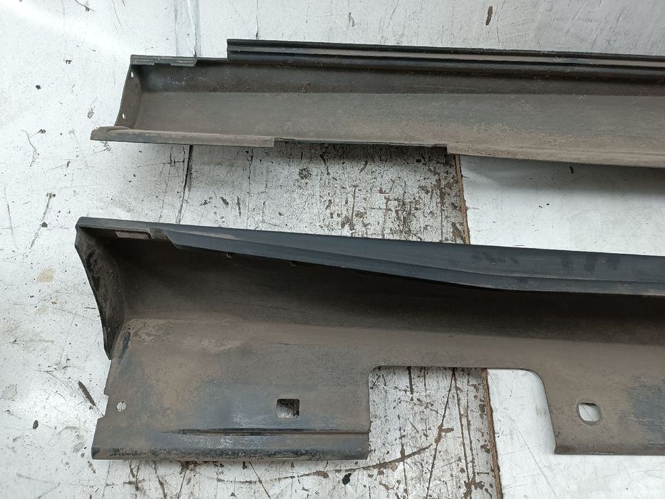 Embaladeiras Conjunto - MERCEDES-BENZ A-Class (W176) | 12 - 18