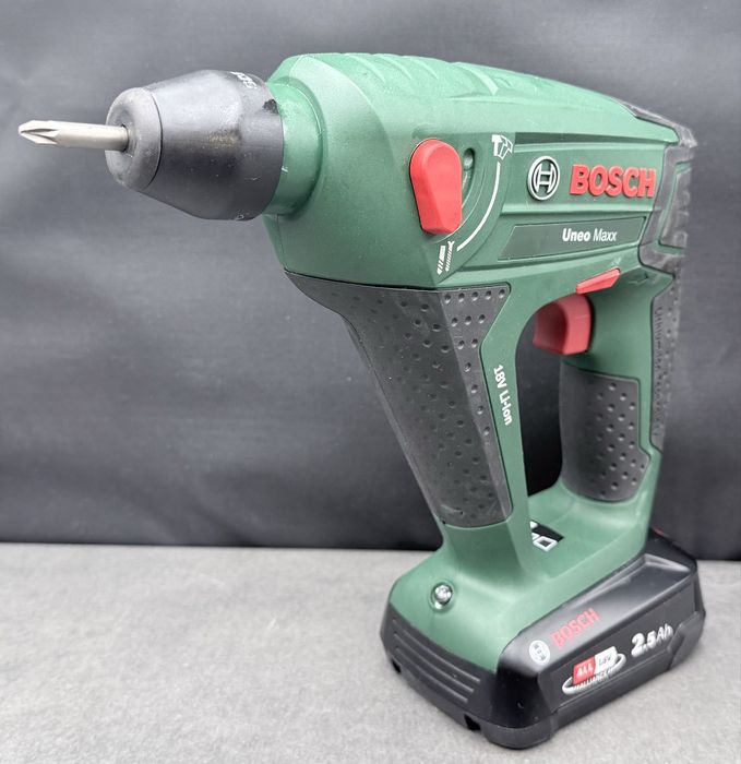 Akumulatorowa młotowiertarka SDS-Quick UNEO MAXX BOSCH +Aku 2,5Ah