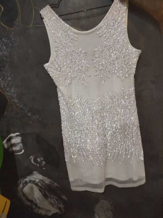 Весеннее платье "miss selfidge"