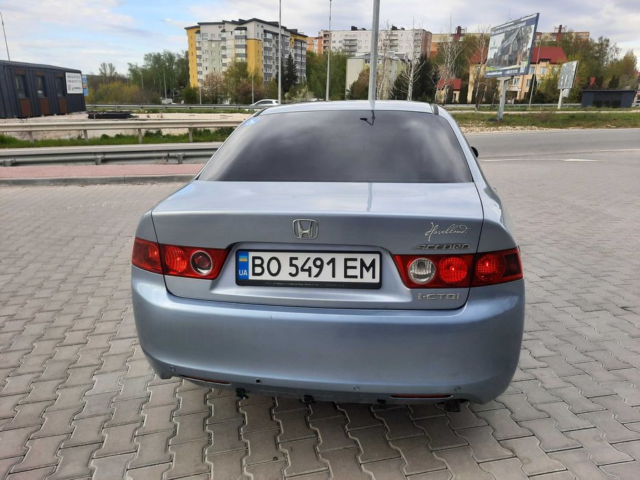 Продам Honda Accord Хонда Акорд 2004 дизель седан