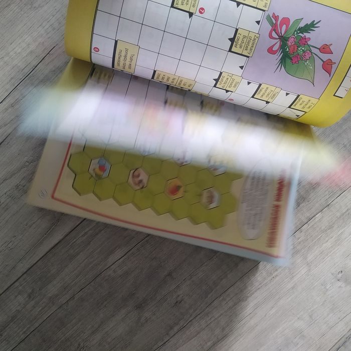 Gazetka dla dziecka krzyzowki rebusy, 6+/nowa 2zł