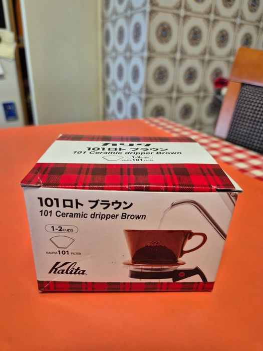 Coador Kalita 101 de cerâmica