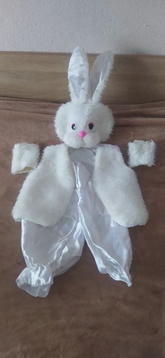 Продам новогодние костюмы