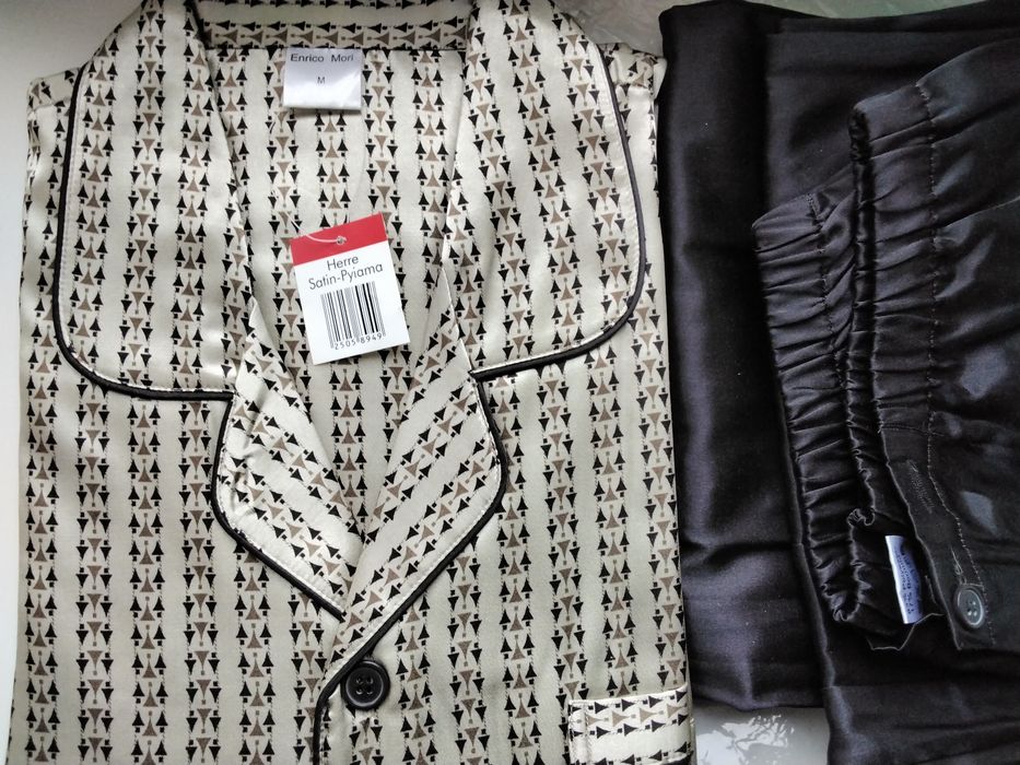 Одяг для дому Enrico Mori