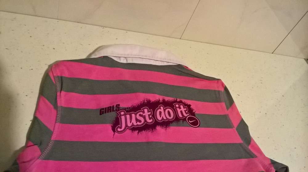 Bluzka Nike rozmiar 152