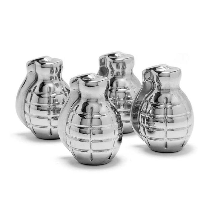 GRANATY metalowe 4 kostki nowe WYBUCHOWY PREZENT solidne wykonanie