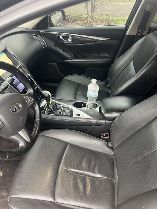 Infiniti Q50 2.2tdi 2015