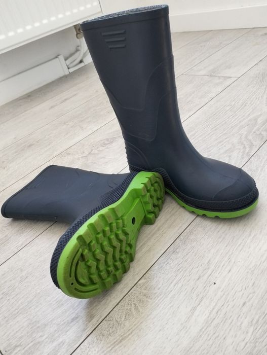 Kalosze chłopięce na grubej podeszwie rozm 32