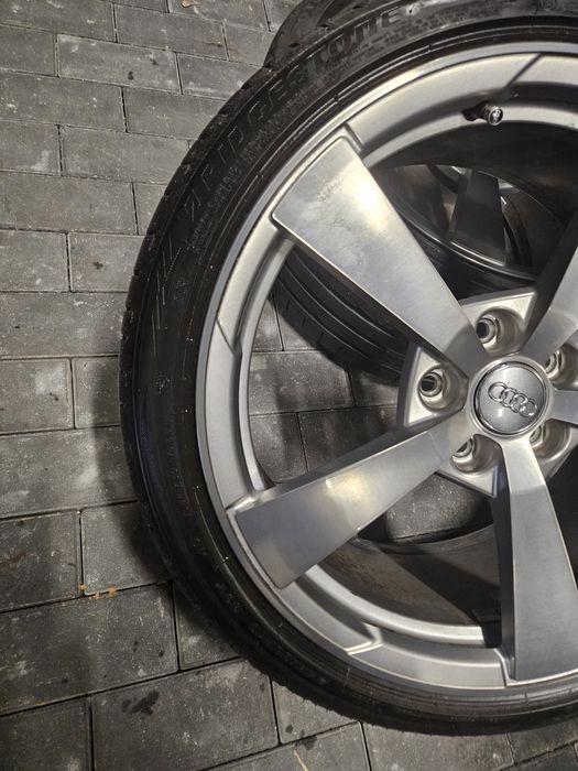 Alufelgi 19 Koła Audi TT 8S0 lato