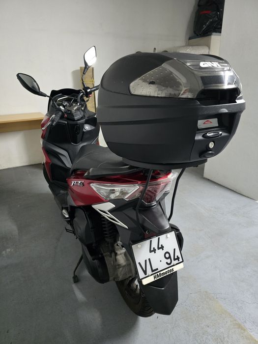 Sym jet 14 com top case