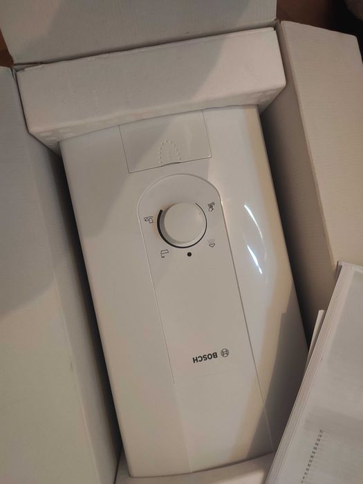 Esquentador Bosch Elétrico - TR5000 15/18EB Novo