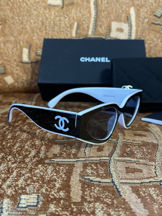 Okulary Chanel damskie z pudełkiem