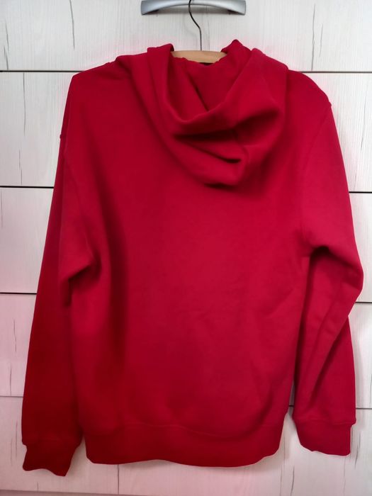 9Czerwona bluza jordan