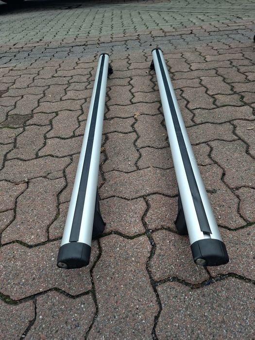 Belki dachowe Thule (bagażnik bazowy)