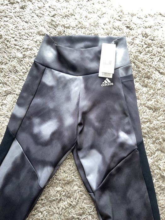 Leginsy adidas