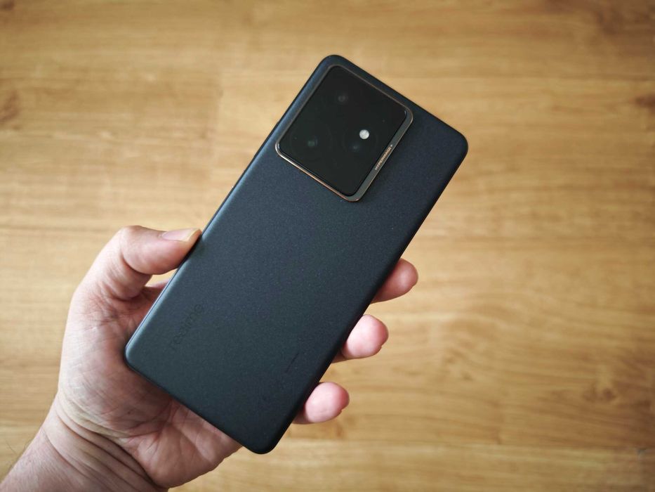 smartfon realme GT 7 12/512 czarny