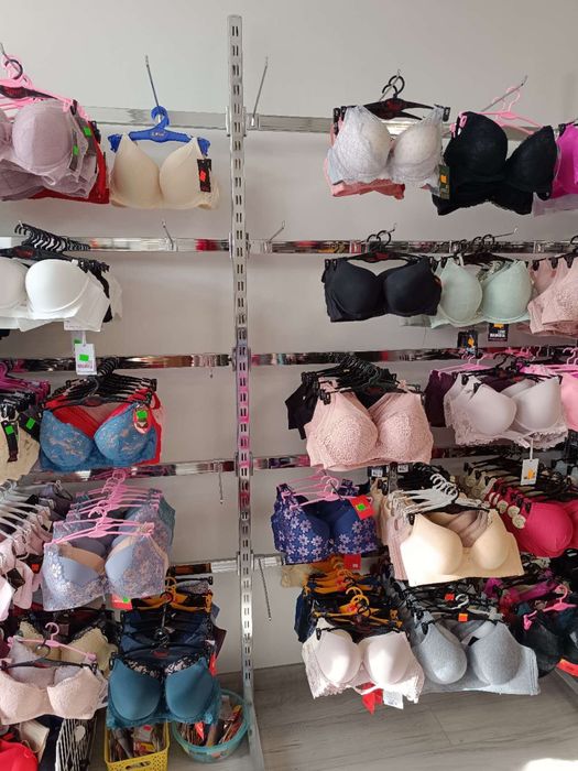 Sprzedam regały sklepowe