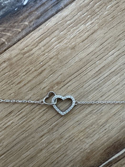 Srebrna bransoletka apart