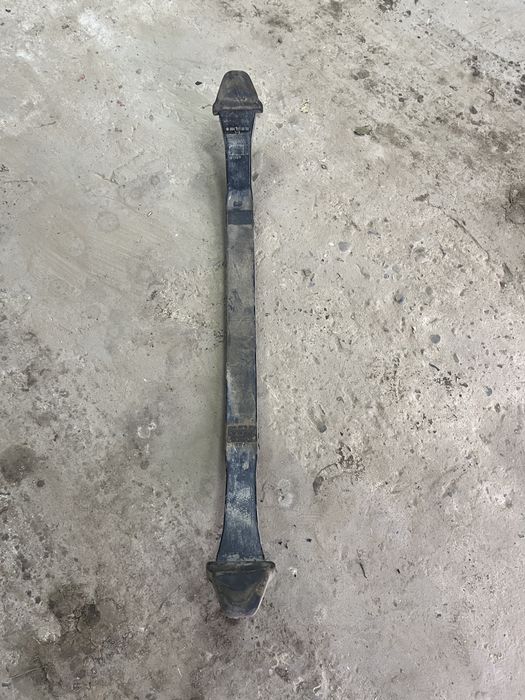 Передня пластикова рейсора оригінал 903