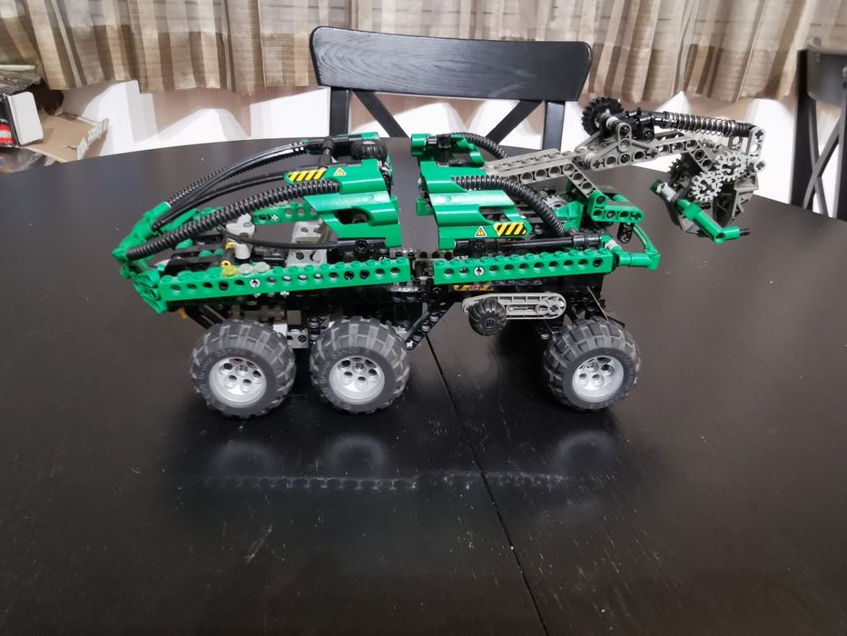 Lego 8446 crane truck