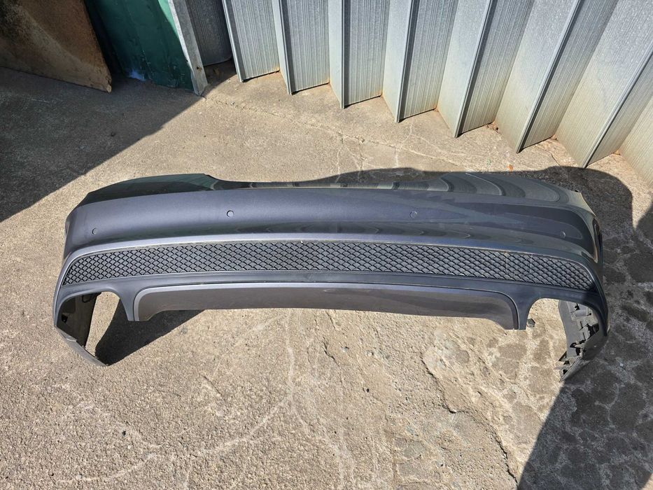 Parachoques traseiro Mercedes CLA W117 C117 AMG Line (2013 a 2019)