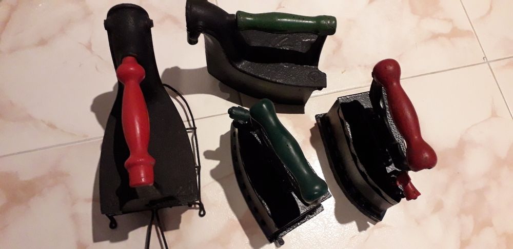 Ferros muito antigos