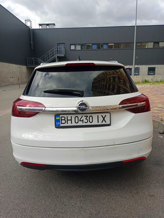 Opel Insignia 2015р   Дв-2,0 (163к.c.) Діз. КПП-мех-6.