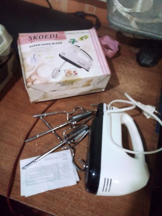 Міксер ручний 7 швидкостей