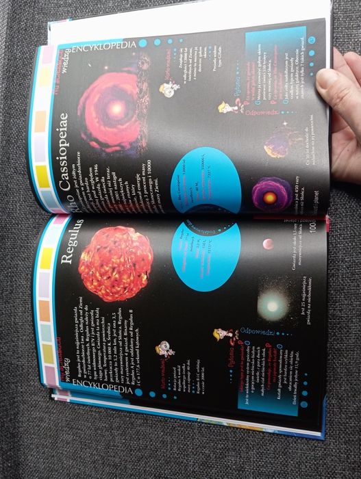 Książka Encyklopedia 100 Gwiazd i planet Na ścieżkach wiedzy