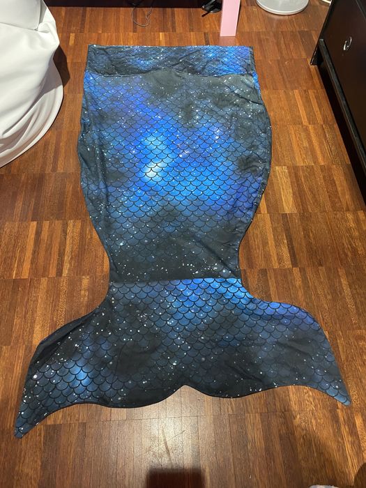 Koc ogon syrenki niebieski duży