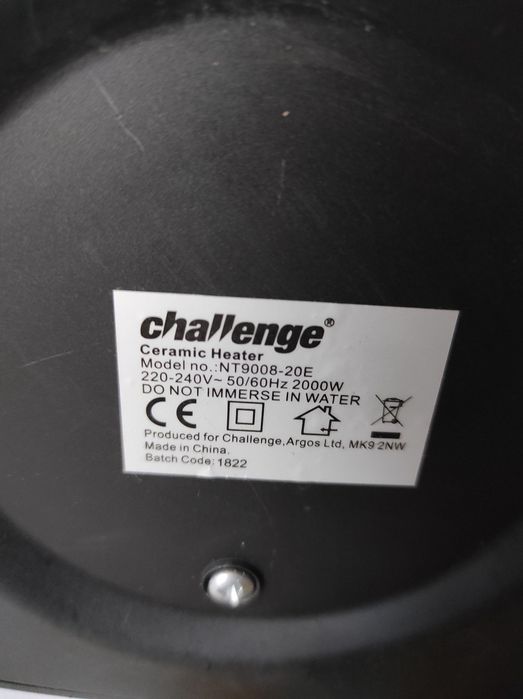 CHALLENGE 118403 cyfrowy grzejnik ceramiczny 2KW
100,00 zł