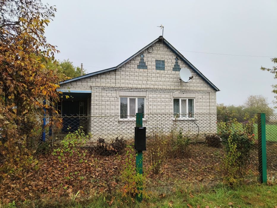 продається будинок
