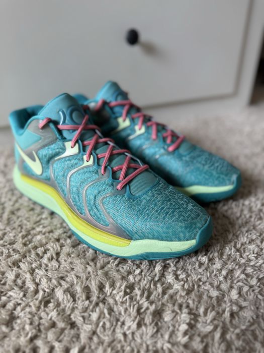 Buty sportowe do koszykówki Nike KD17 Jonquel Jones Bahamas