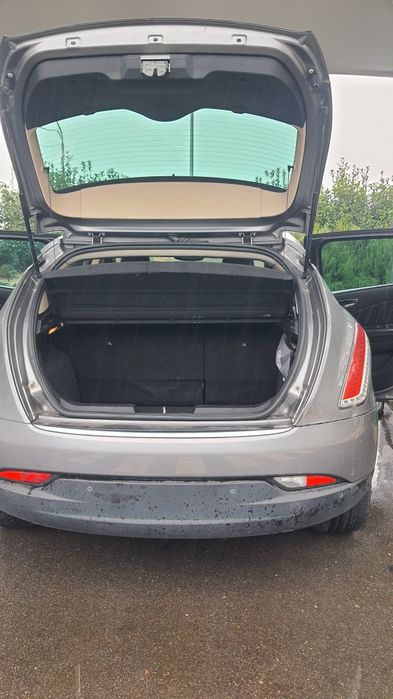 Lancia delta 1.6 pro multijet