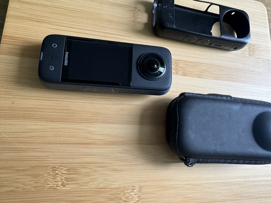 Insta 360 x3 . .
