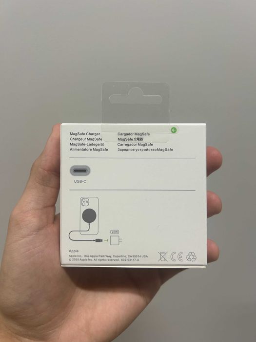 Безпровідна зарядка Apple MagSafe Type-C / USB-C для айфону iphone