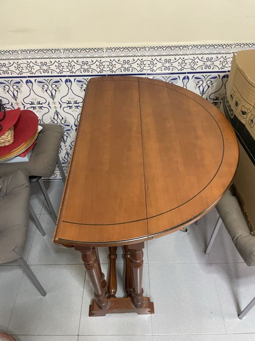 Mesa de Jantar Vintage