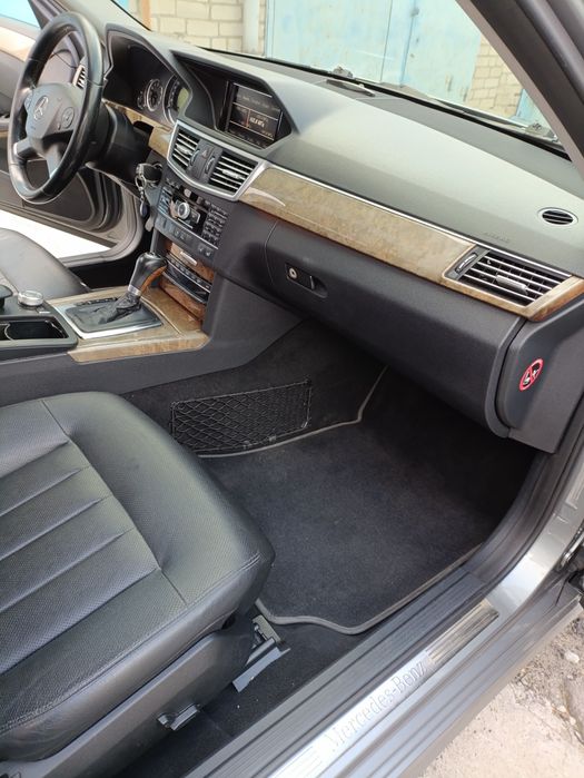 Продам Mersedes E220,w212