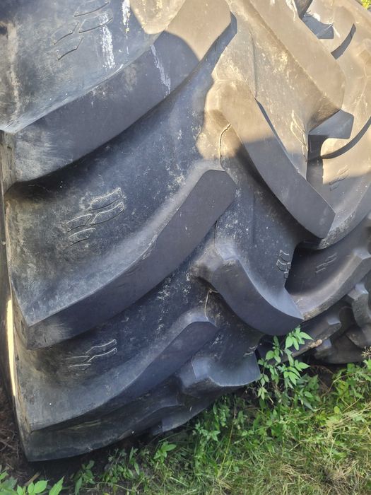 Opona szt 1 alliance 650/85r38