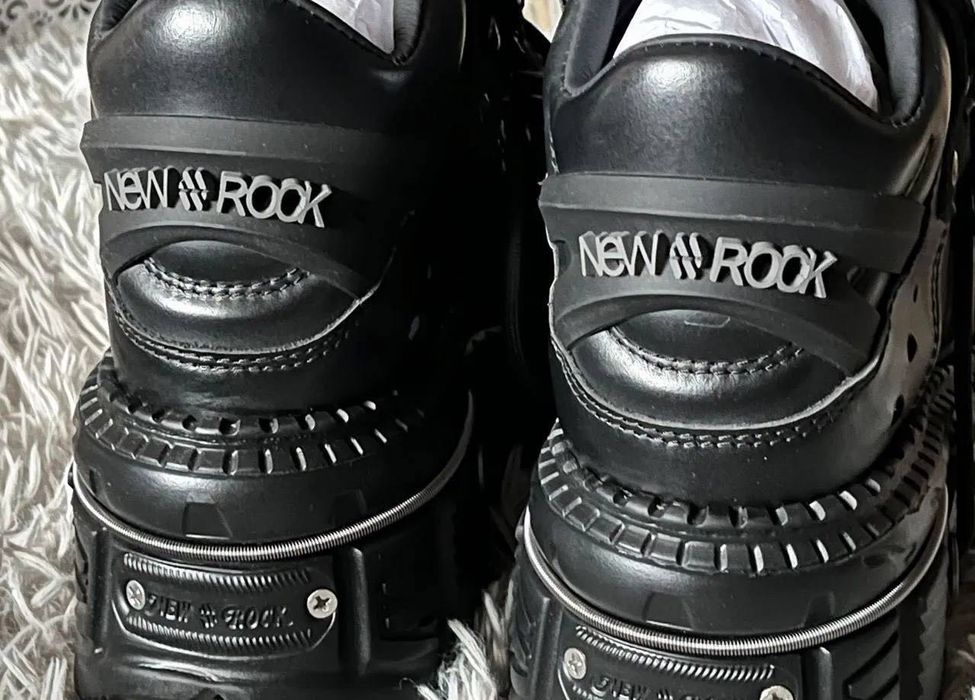 Кросівки New Rock