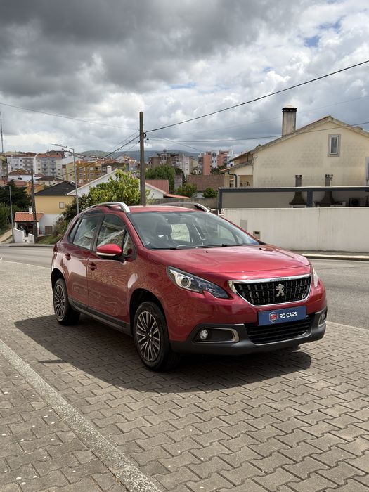 Peugeot 2008 ano 2019 muito estimado
