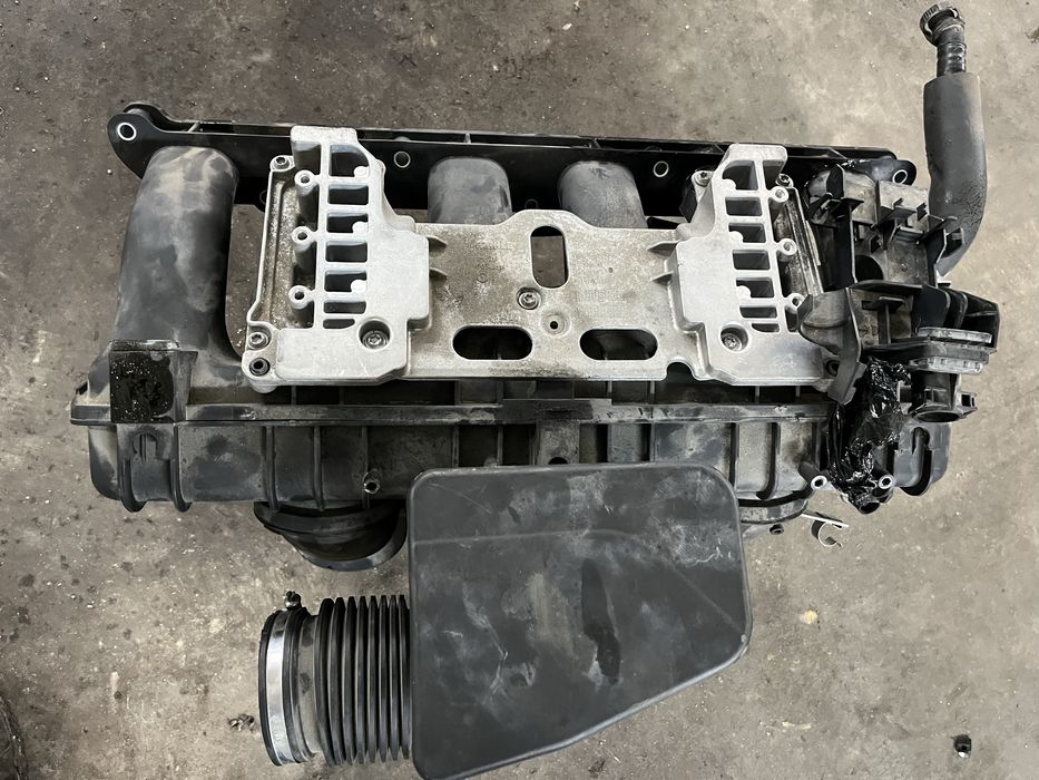 Kolektor ssacy bmw f10 f25 x3 n52b30 3.0i 528i przepustnica 258km